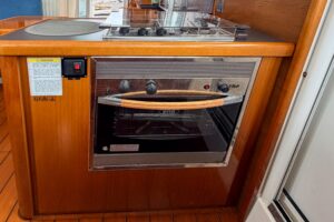 2006 Beneteau Swift Trawler 42 for sale - photo 5