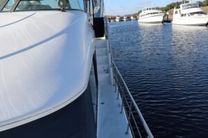 2006 Bluewater Yachts 5200 for sale - photo 4