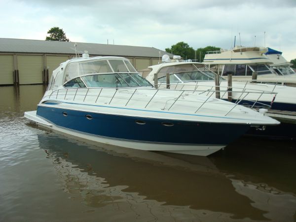 2006 Formula 48 Yacht