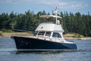 2006 Hinckley Talaria 44 Flybridge for sale