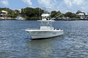 2006 Regulator 32 Center Console for sale - photo 3
