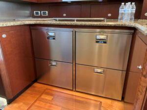 2006 Sea Ray 52 Sedan Bridge for sale - photo 2
