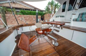 2006 Viking 74 Convertible for sale - photo 3