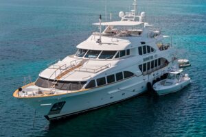 2007 Benetti 120 Classic for sale - photo 2