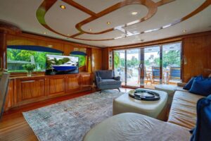 2007 Hatteras 80 Motor Yacht for sale - photo 5