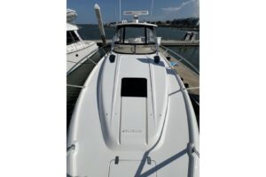 2007 Intrepid 377 Walkaround for sale - photo 6