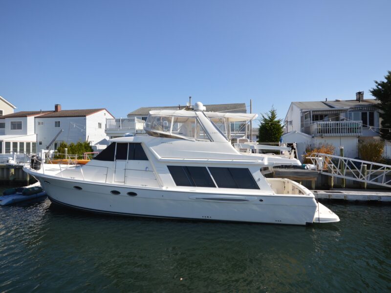 2007 Meridian 490 Pilothouse