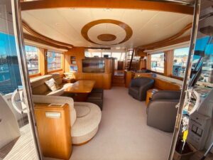 2007 Regency Yachts 670 Pilothouse for sale - photo 8