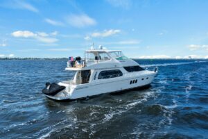 2008 Carver 56 Voyager SE for sale - photo 2