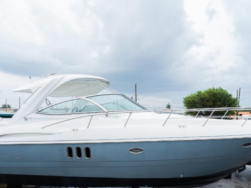 2008 Cruisers 420 Express