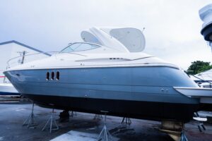 2008 Cruisers 420 Express for sale - photo 2