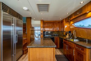 2008 Hatteras 80 Motor Yacht for sale - photo 8