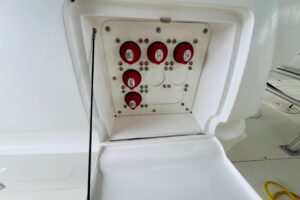 2008 Intrepid 323 Open for sale - photo 8