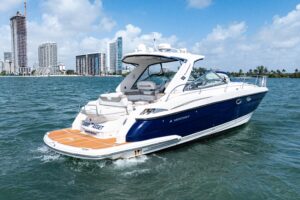 2008 Monterey 400 Sport Yacht for sale - photo 4