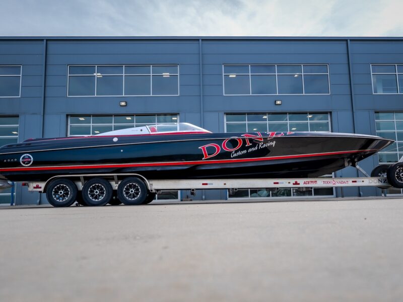 2009 Donzi 38 ZRC