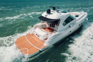 2009 Four Winns V458 for sale