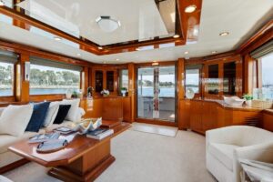 2009 Ocean Alexander 74 Flybridge for sale - photo 3