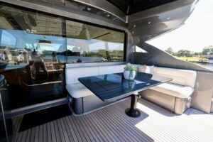 2009 Pershing 72 for sale - photo 2