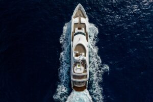 2010 Sunseeker 40 Metre Yacht for sale - photo 2