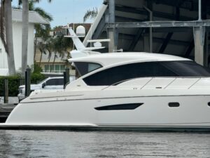 2010 Tiara Yachts 5800 Sovran for sale - photo 6