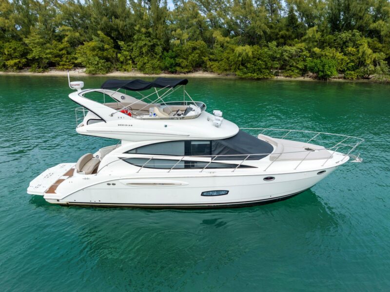 2012 Meridian 391 Sedan