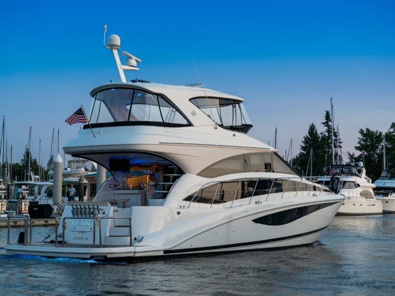 2012 Meridian 541 Sedan