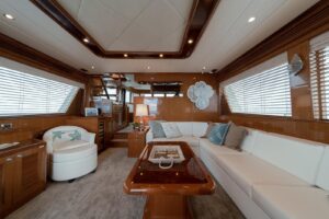 2013 Hampton Motor yacht for sale - photo 4