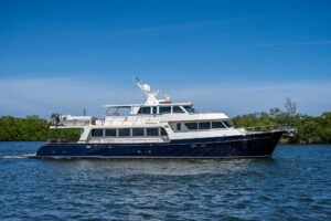 2013 Marlow Explorer Enclosed Bridge (CB) for sale - photo 2