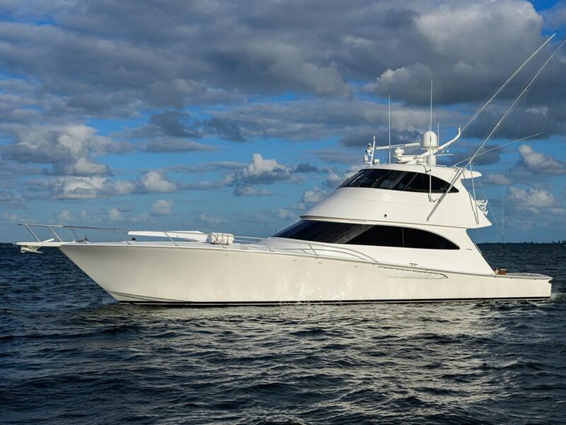 2013 Viking 66 Enclosed Bridge