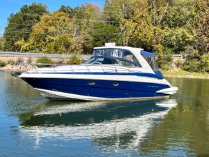 2014 Crownline 350 Sport Yacht for sale - photo 2
