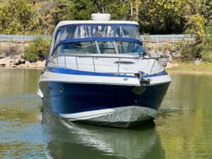 2014 Crownline 350 Sport Yacht for sale - photo 4
