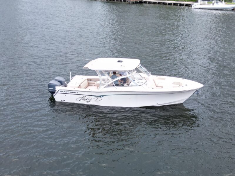 2014 Grady-White Freedom 307