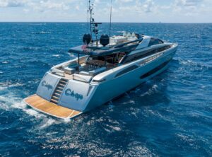 2014 Riva Mythos Motoryacht for sale - photo 6