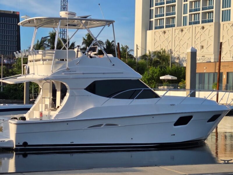 2014 Silverton 36 Convertible