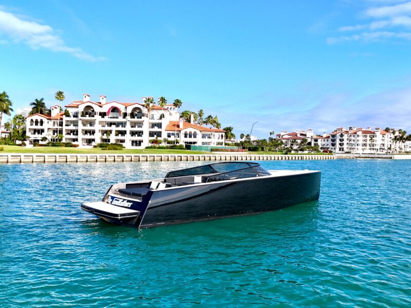 2014 VanDutch 55