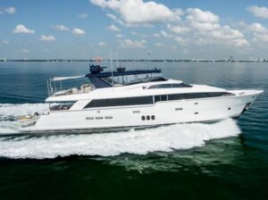 2015 Hatteras 100 Raised Pilothouse for sale - photo 4