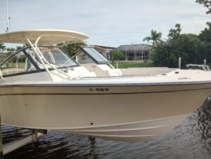 2016 Grady-White Freedom 307 for sale - photo 2