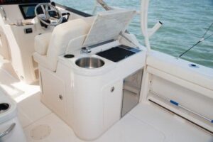 2016 Grady-White Freedom 307 for sale - photo 6