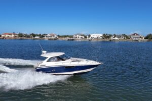 2016 Regal 35 Sport Coupe for sale - photo 3