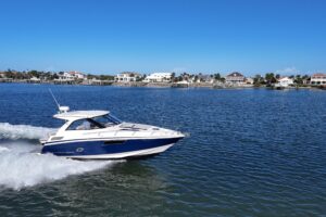 2016 Regal 35 Sport Coupe for sale - photo 4