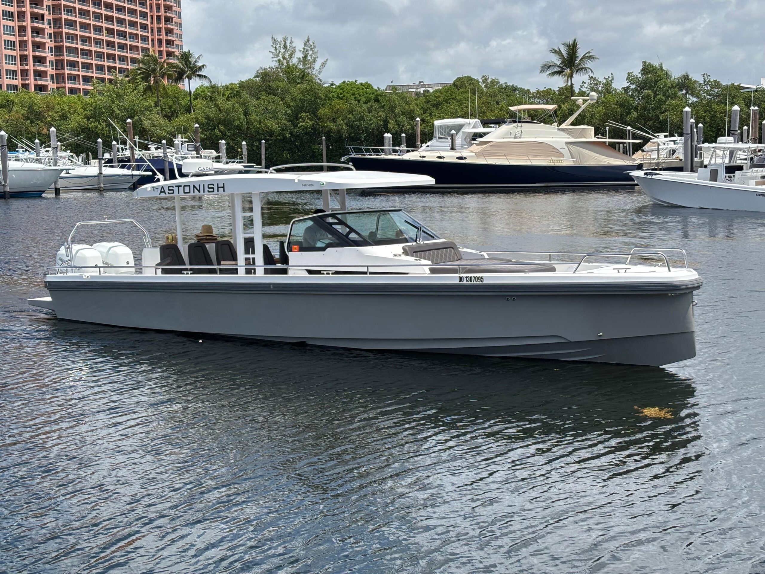 2017 Axopar 37 Sun-Top for sale