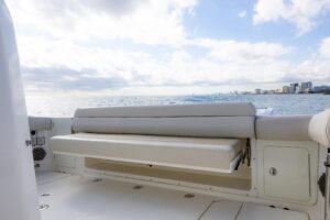 2017 Boston Whaler 420 Outrage for sale - photo 8