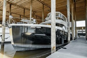 2017 Carver 52 Command Bridge for sale - photo 6