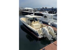 2017 Chris-Craft Catalina 34 for sale - photo 3