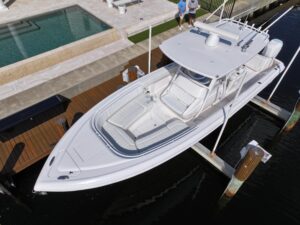 2017 Intrepid 327 for sale - photo 5