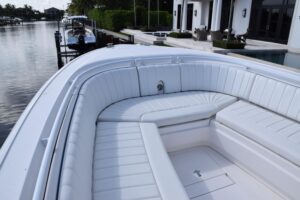 2017 Intrepid 327 for sale - photo 8