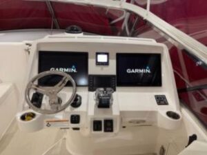 2017 Intrepid 475 Sport Yacht for sale - photo 5