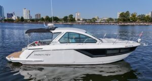 2017 Monterey 360 Sport Coupe for sale - photo 2