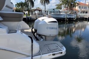 2017 Regal 33 XO for sale - photo 2