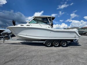 2018 Boston Whaler 315 Conquest for sale